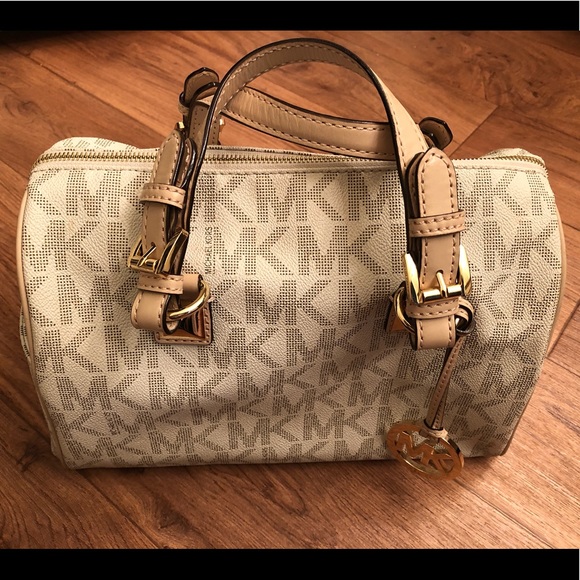 Michael Kors Handbags - Michael Kors Logo Satchel